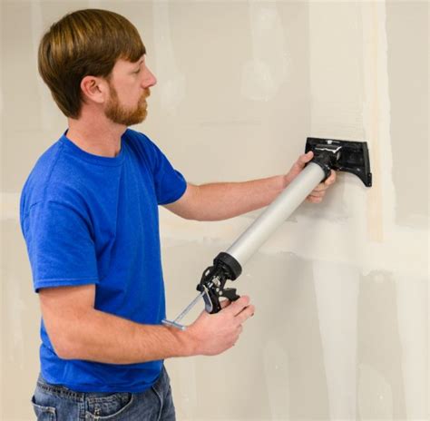 drywall mud gun Ecuador|Cool Tools: An Easier Way to Repair and Finish Drywall.